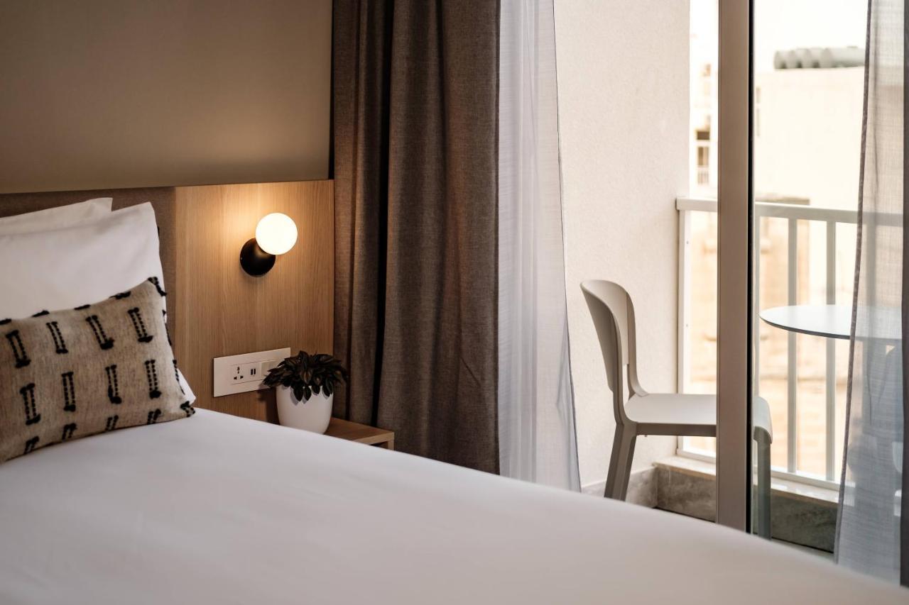 Strand Suites By Neu Collective Gzira Екстериор снимка