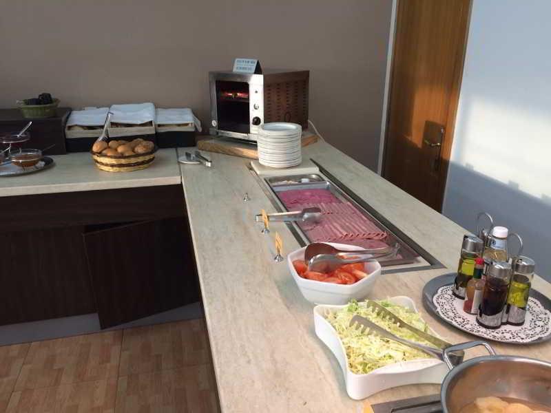 Strand Suites By Neu Collective Gzira Екстериор снимка
