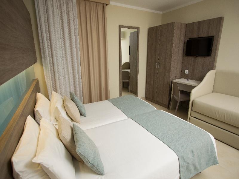 Strand Suites By Neu Collective Gzira Екстериор снимка