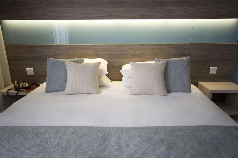 Strand Suites By Neu Collective Gzira Екстериор снимка