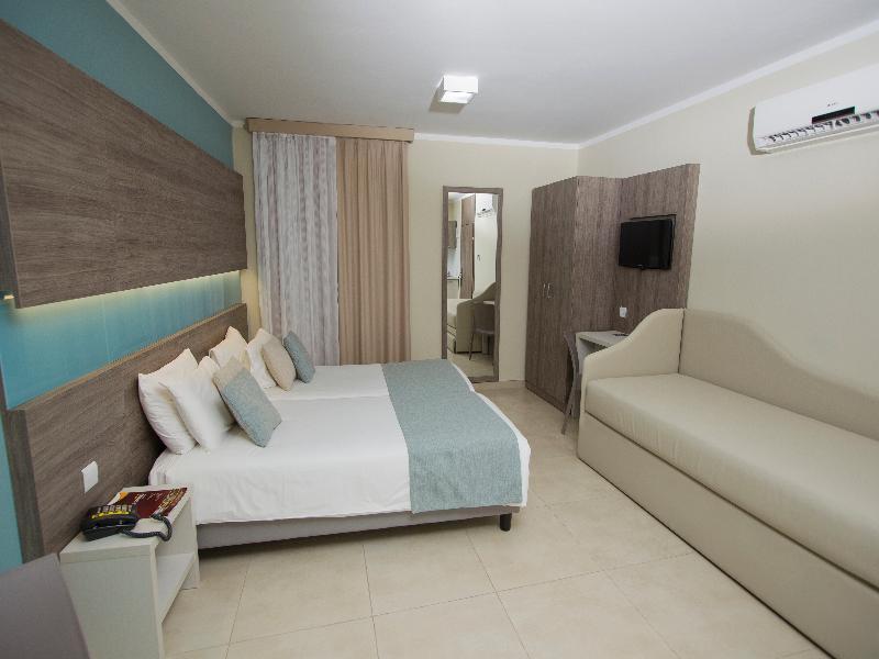 Strand Suites By Neu Collective Gzira Екстериор снимка